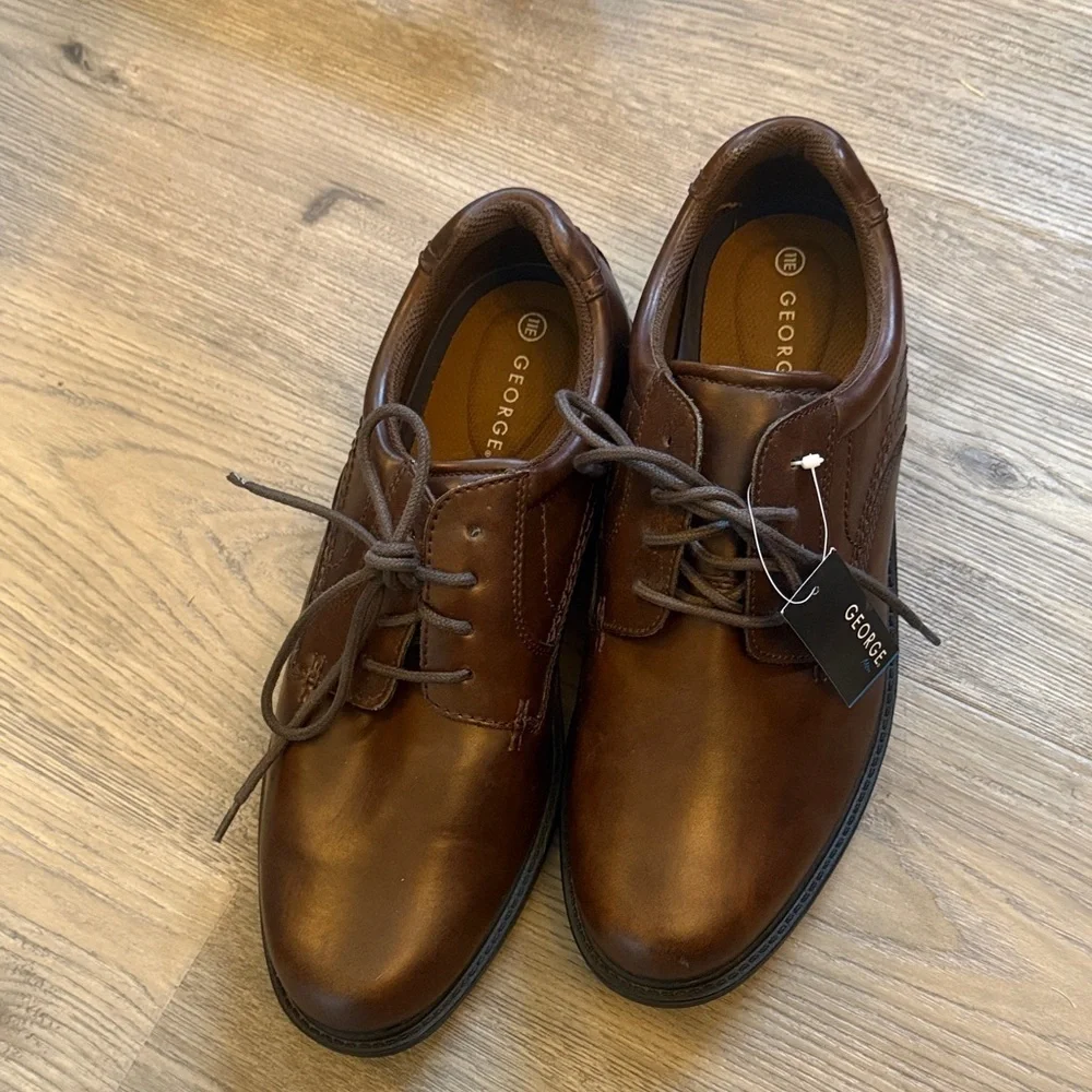 George Men's Dark Brown Oxfords NWT